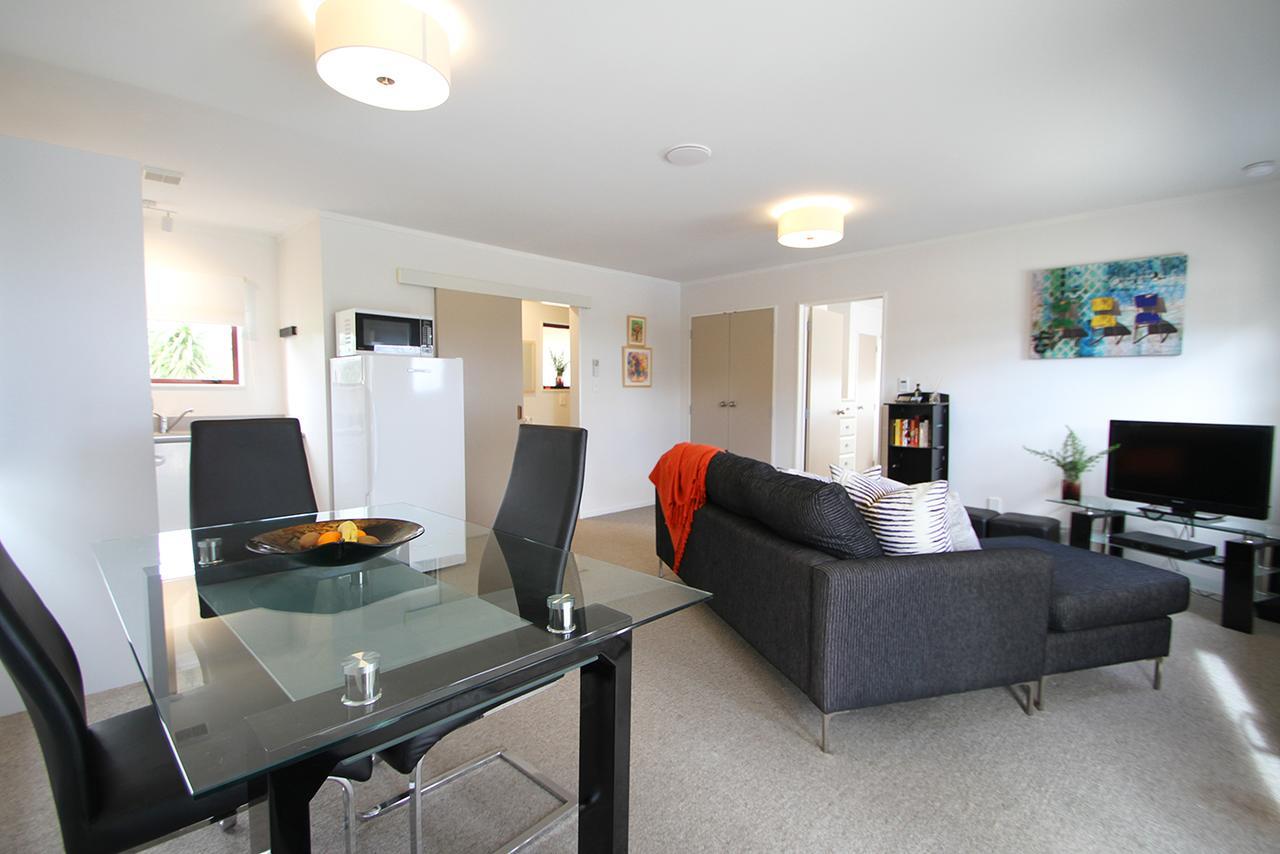 Ohaupo Olives Bed & Breakfast Bagian luar foto
